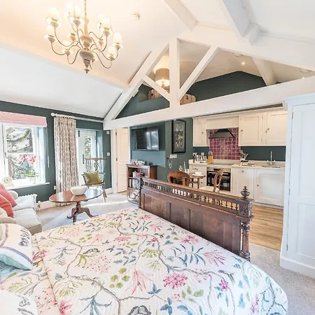 Prospect Loft *